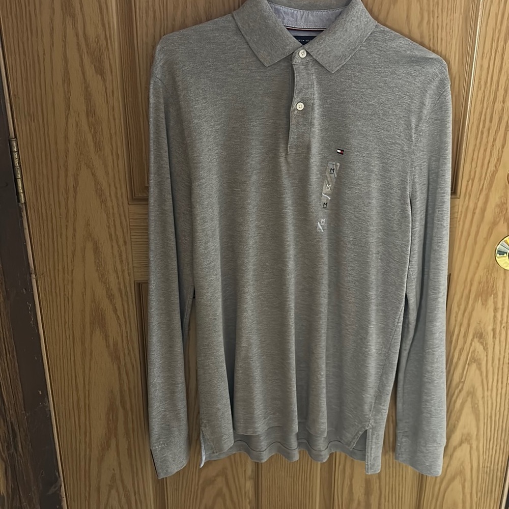 Tommy Hilfiger Classic Fit Long Sleeves Pullover Polo